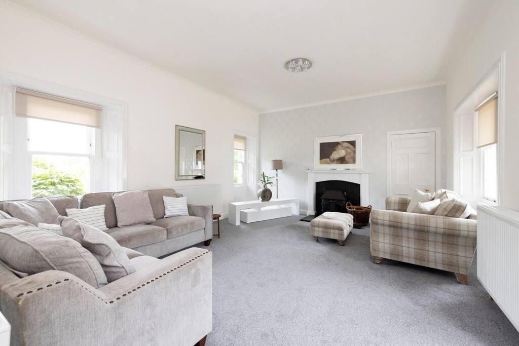 Two Bedroom Country Cottage With Parking Musselburgh Exteriér fotografie