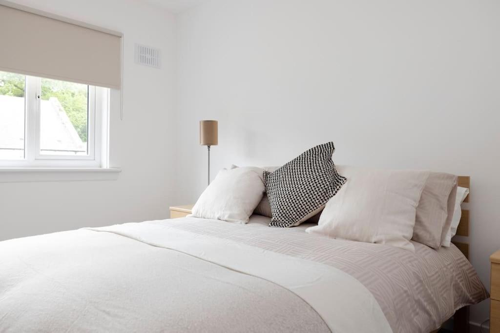 Two Bedroom Country Cottage With Parking Musselburgh Exteriér fotografie